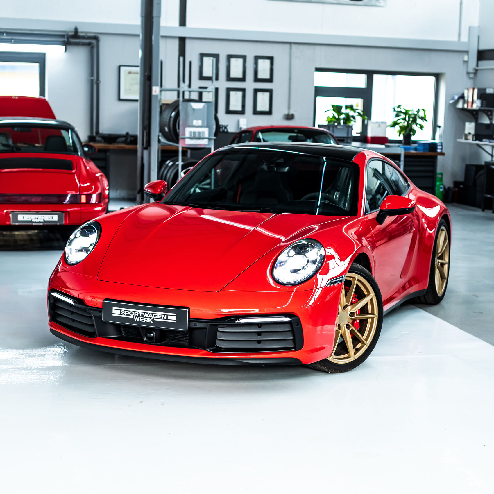 Sportwagen Werk - Porsche 992 TechArt rot hochglanz