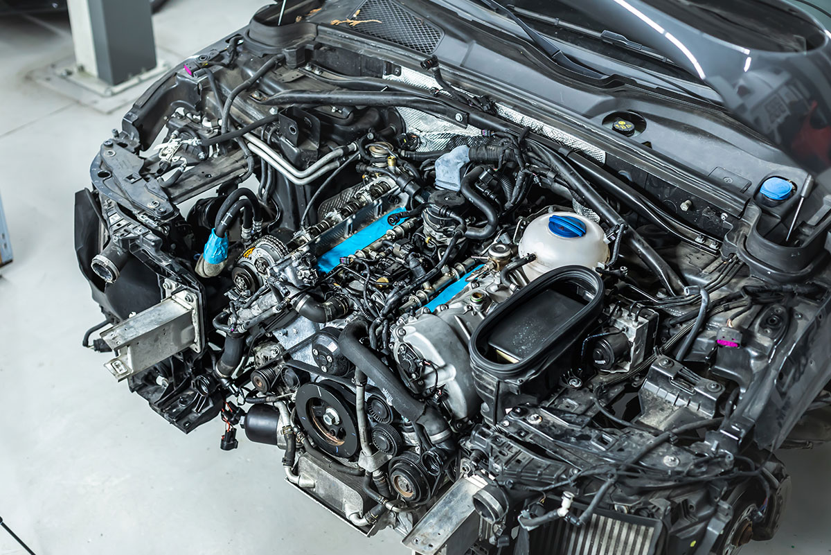 Porsche Motorinstandsetzung – Werkstatt