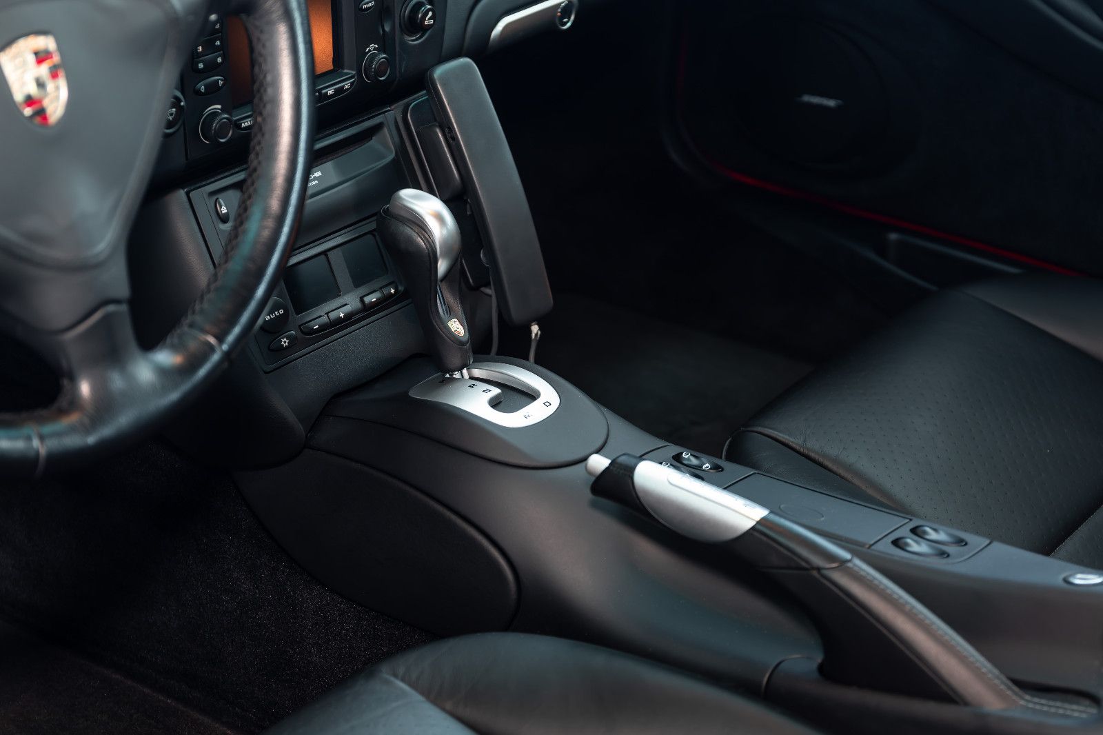 Fahrzeugabbildung Porsche 996 I 911 Turbo I Bose I Schiebedach I 1. Lack