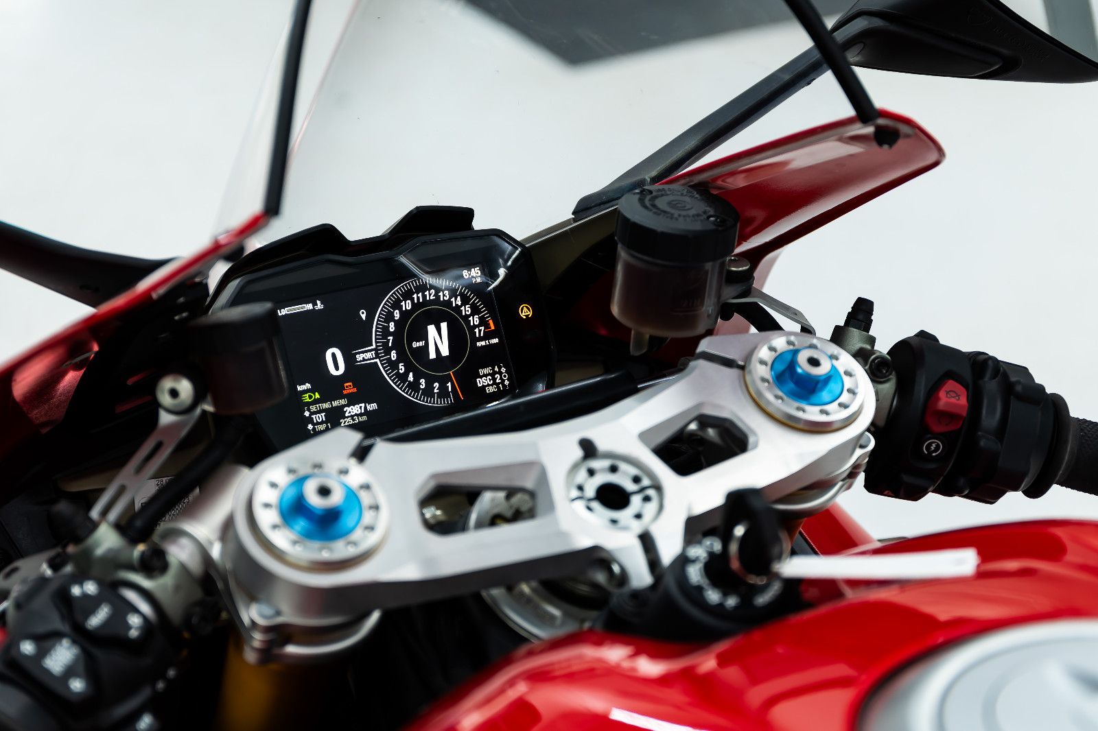 Fahrzeugabbildung Ducati Panigale V4 R I Approved I Carbon I Performance