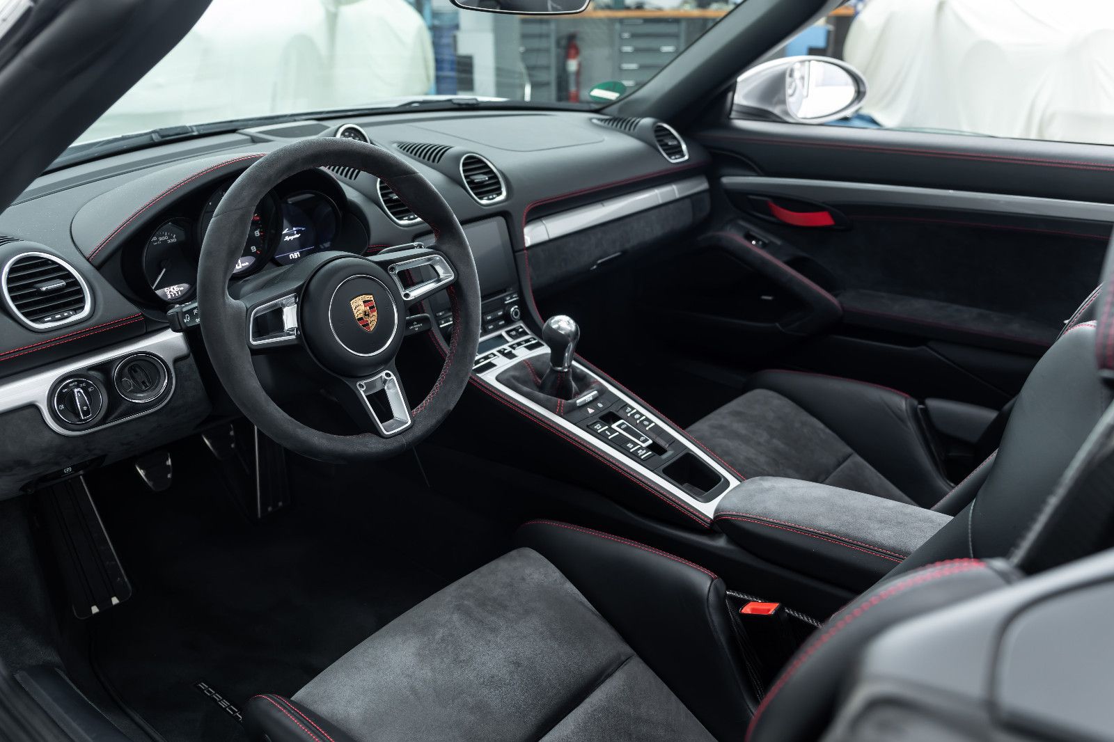 Fahrzeugabbildung Porsche 718 Boxster Spyder I 918 Carbon I Bose I 1. Hand