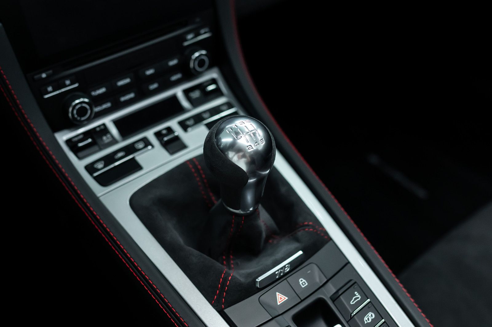 Fahrzeugabbildung Porsche 718 Boxster Spyder I 918 Carbon I Bose I 1. Hand