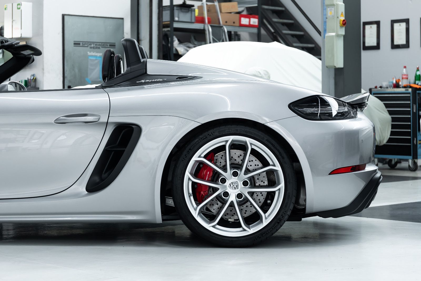 Fahrzeugabbildung Porsche 718 Boxster Spyder I 918 Carbon I Bose I 1. Hand