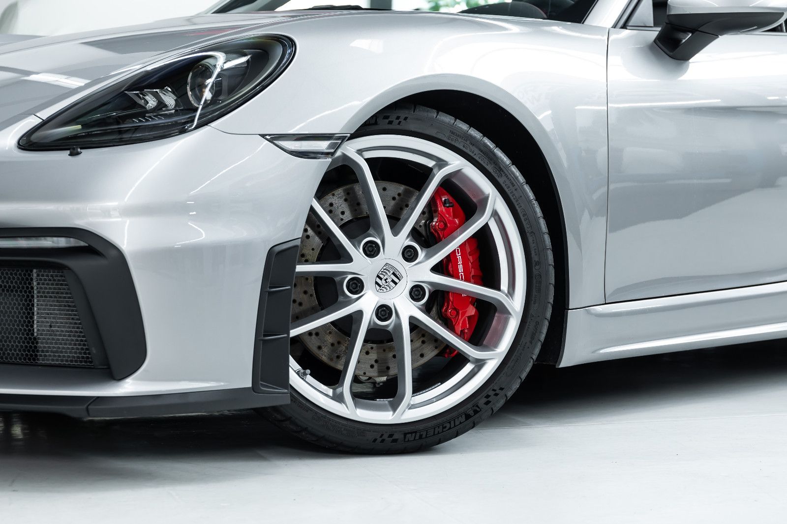 Fahrzeugabbildung Porsche 718 Boxster Spyder I 918 Carbon I Bose I 1. Hand