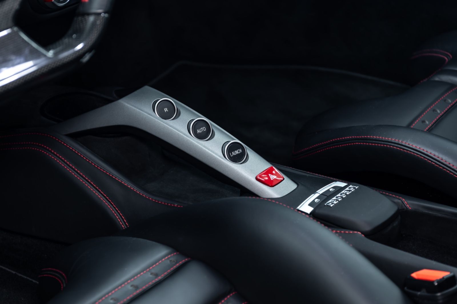 Fahrzeugabbildung Ferrari 488 GTB I Racing Seats I JBL I Carbon I Lift