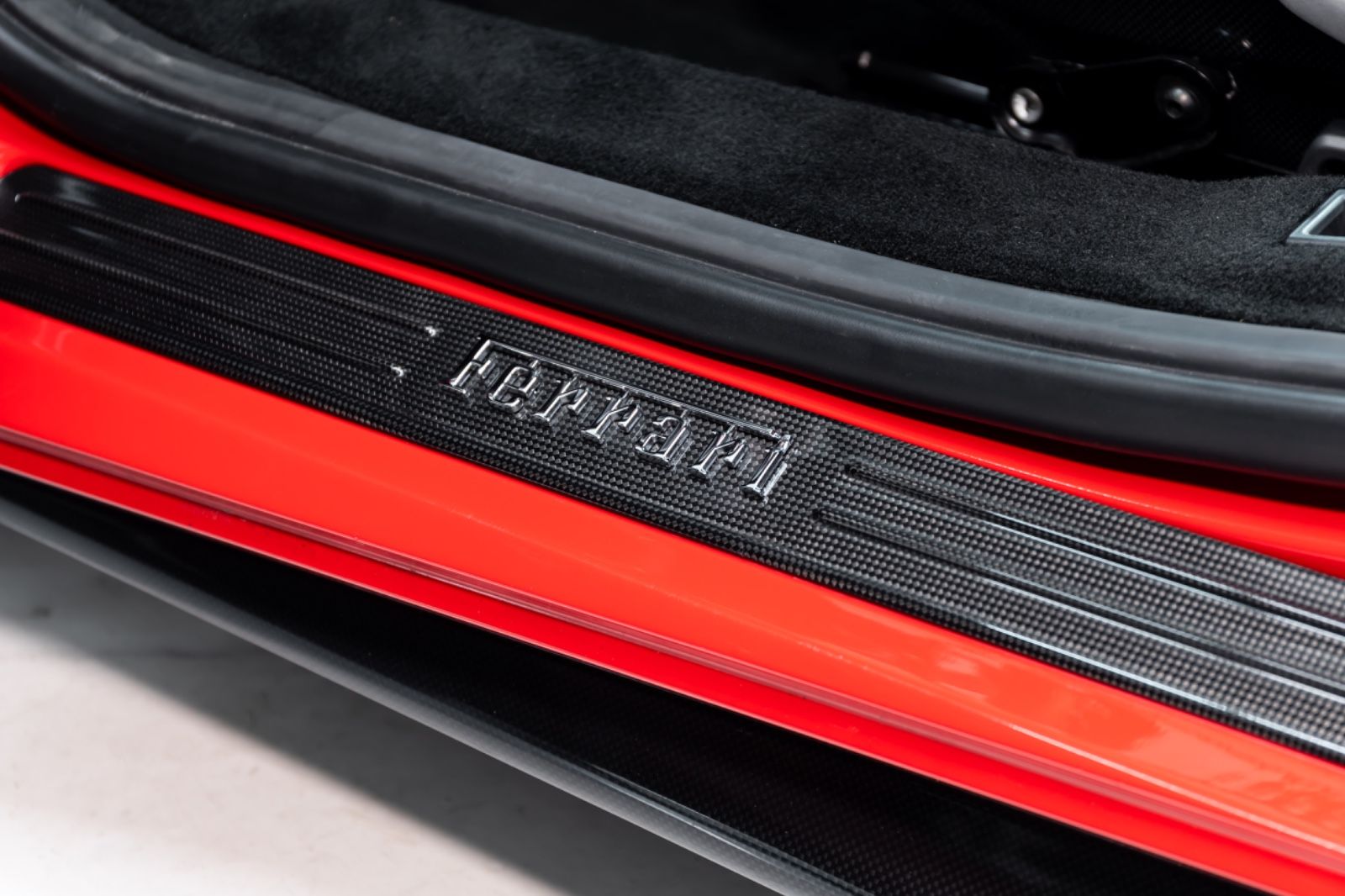 Fahrzeugabbildung Ferrari 488 GTB I Racing Seats I JBL I Carbon I Lift