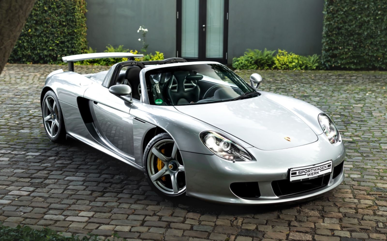 Fahrzeugabbildung Porsche Carrera GT I 5.000km I 1. Hand I Deutschland