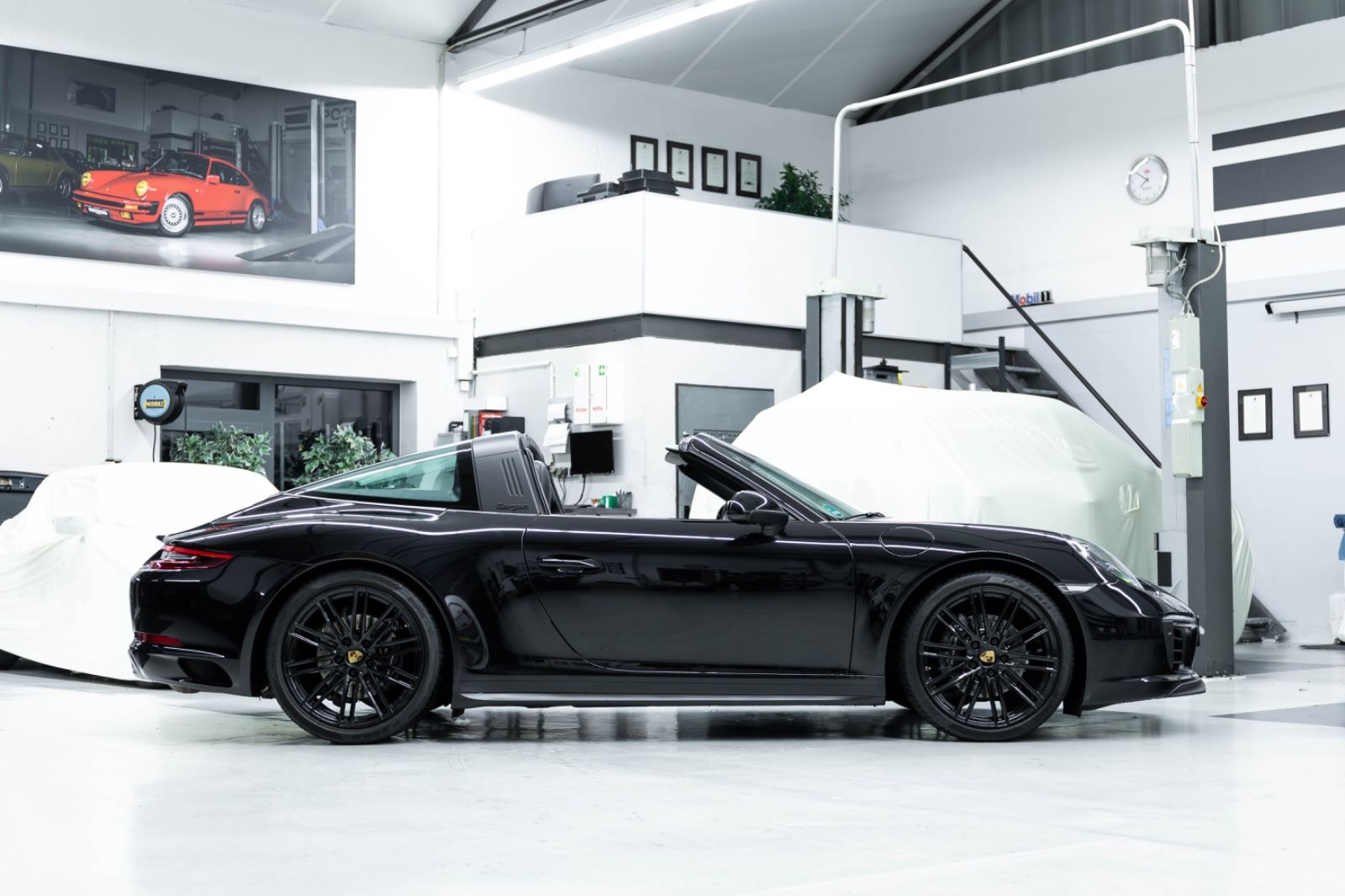 Fahrzeugabbildung Porsche 911 Targa 4 I PDLS+ I Bose I 1. Hand I BRD