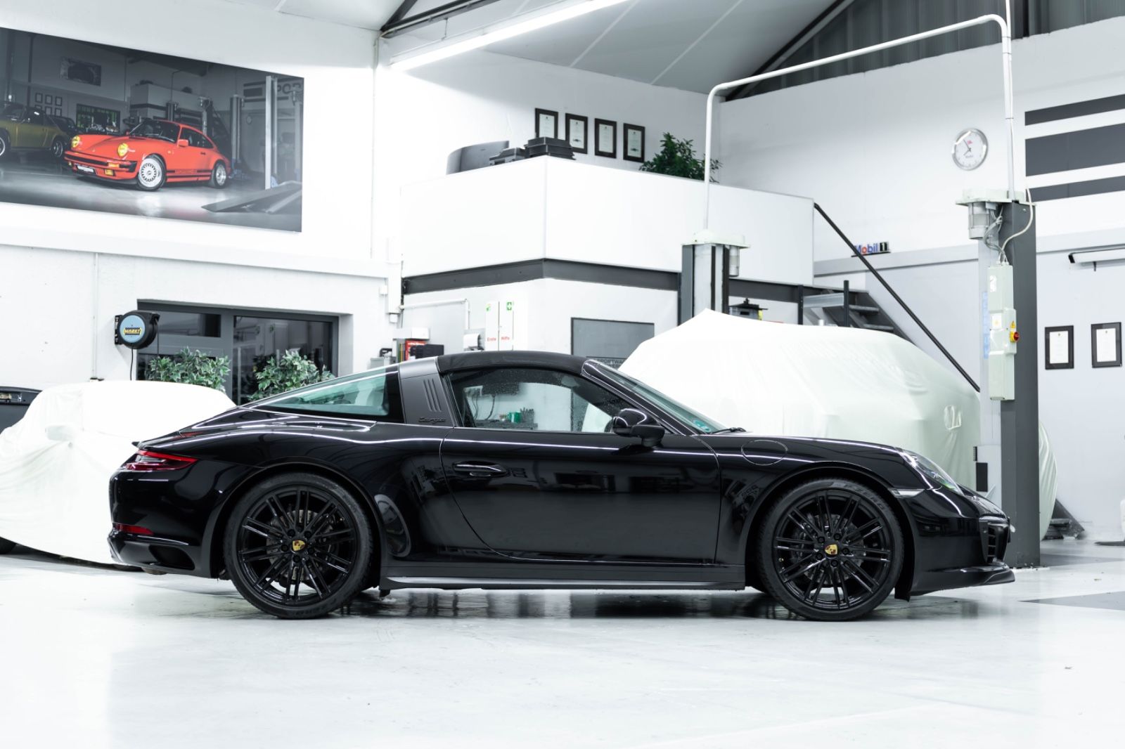 Fahrzeugabbildung Porsche 911 Targa 4 I PDLS+ I Bose I 1. Hand I BRD