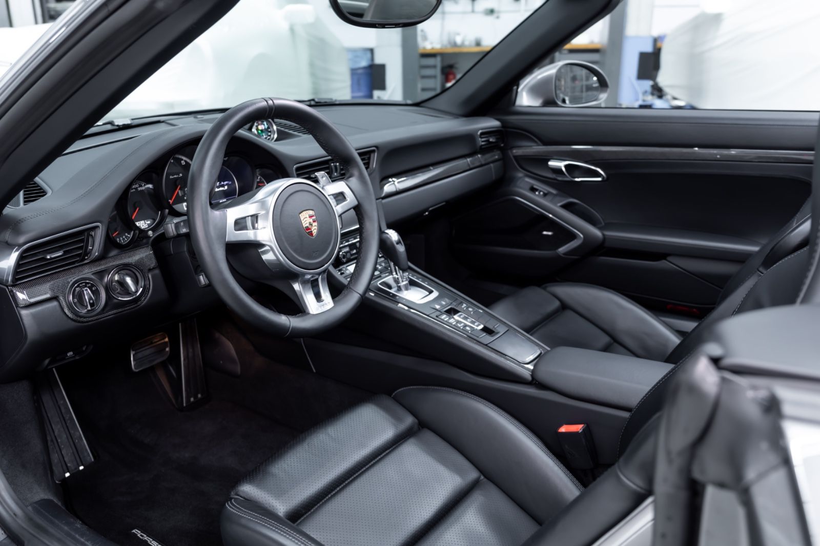 Fahrzeugabbildung Porsche 911 Turbo S Cabriolet I PDLS+ I 18 Wege I 2.Hand