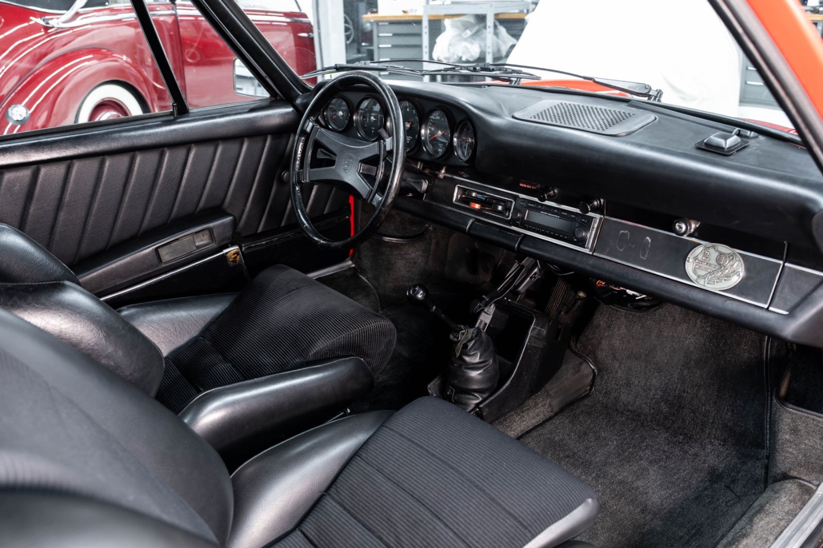 Fahrzeugabbildung Porsche 911 Carrera 2,7 RS Touring (M472) *0040004*