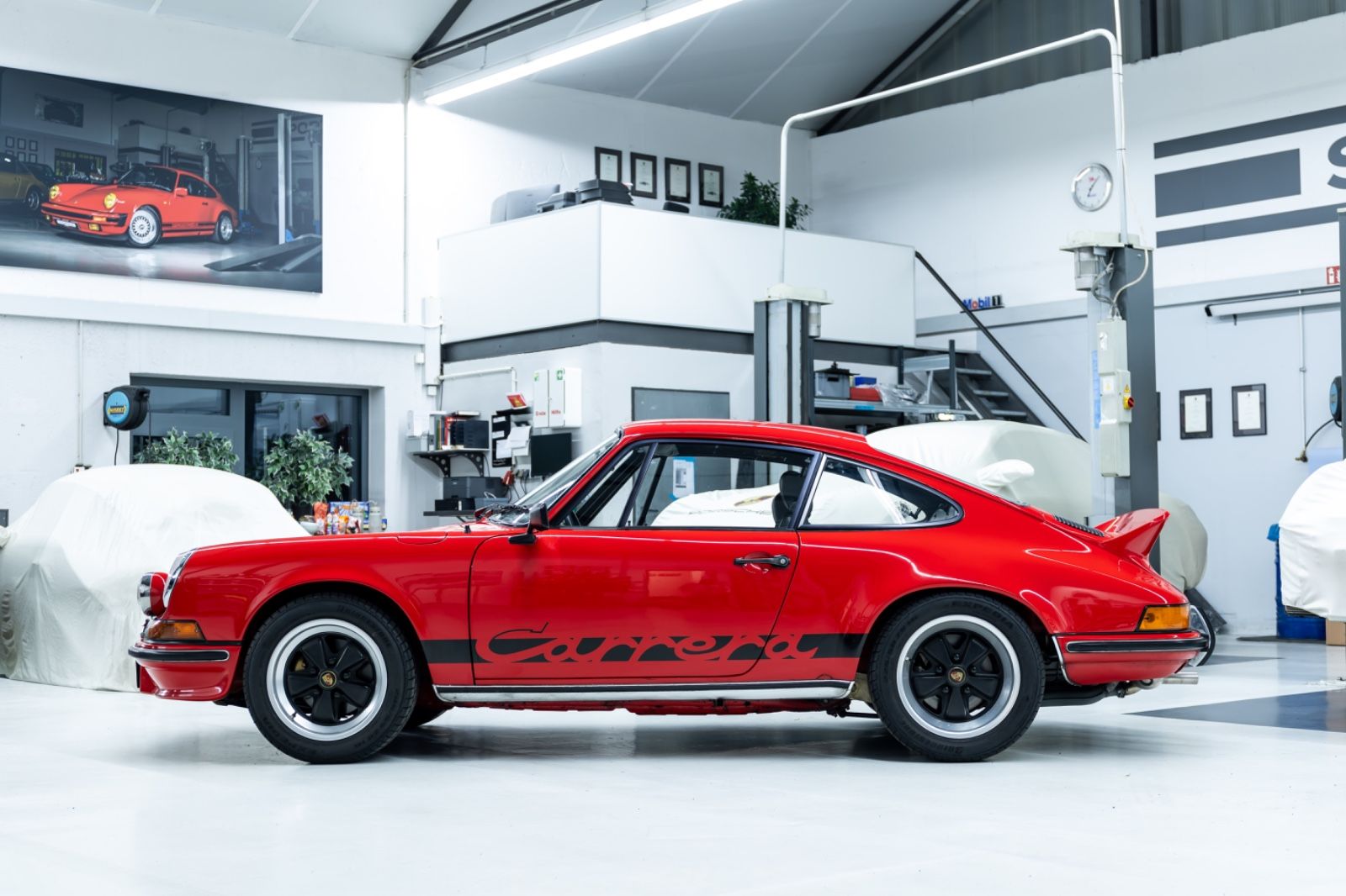 Fahrzeugabbildung Porsche 911 Carrera 2,7 RS Touring (M472) *0040004*