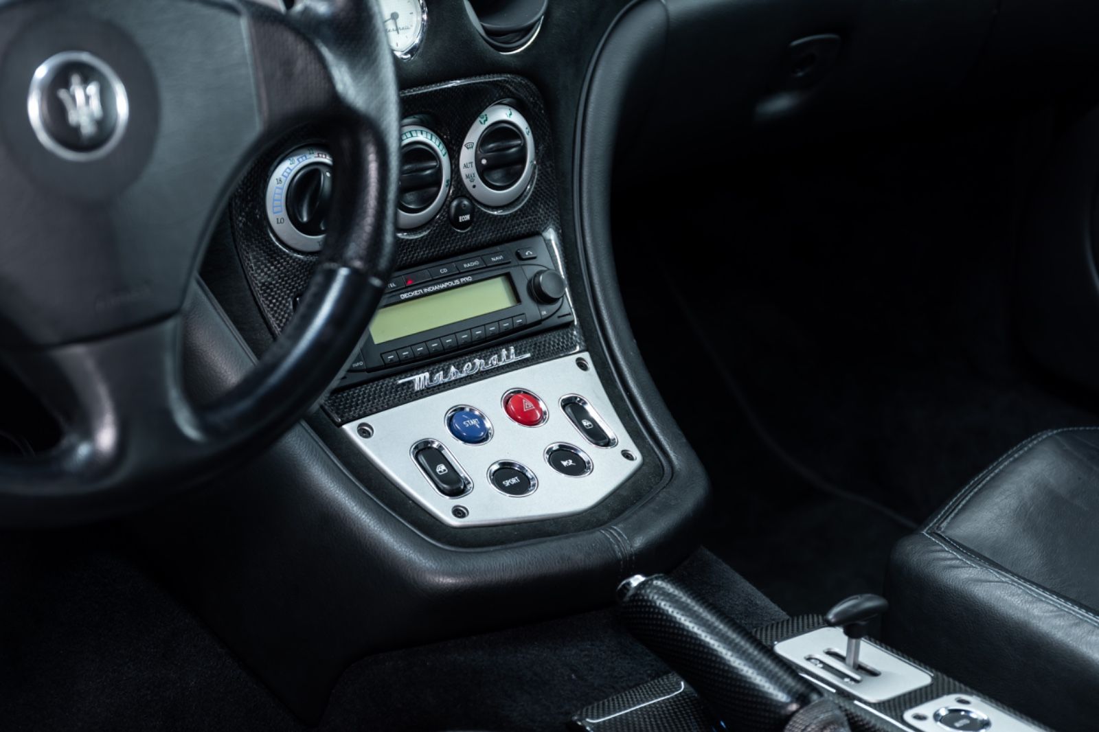 Fahrzeugabbildung Maserati Gransport Coupe I Carbon I Scheckheftgepflegt