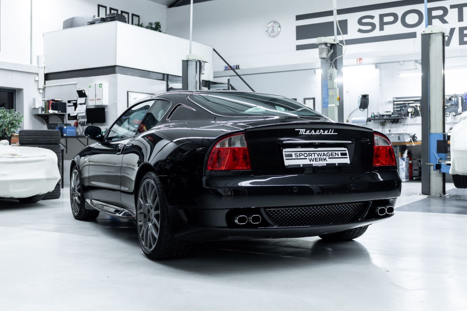 Fahrzeugabbildung Maserati Gransport Coupe I Carbon I Scheckheftgepflegt