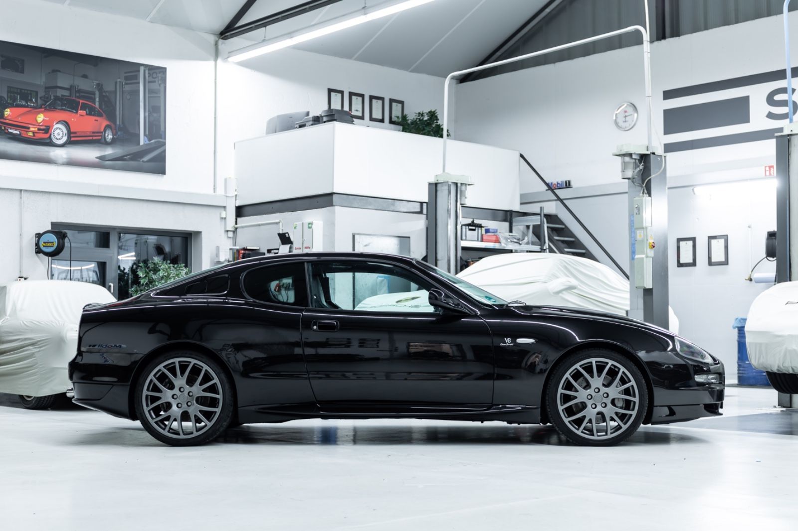 Fahrzeugabbildung Maserati Gransport Coupe I Carbon I Scheckheftgepflegt