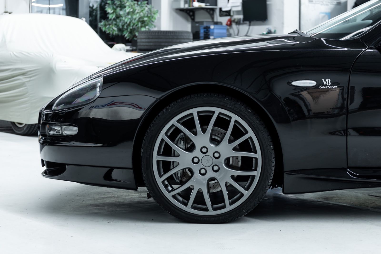 Fahrzeugabbildung Maserati Gransport Coupe I Carbon I Scheckheftgepflegt