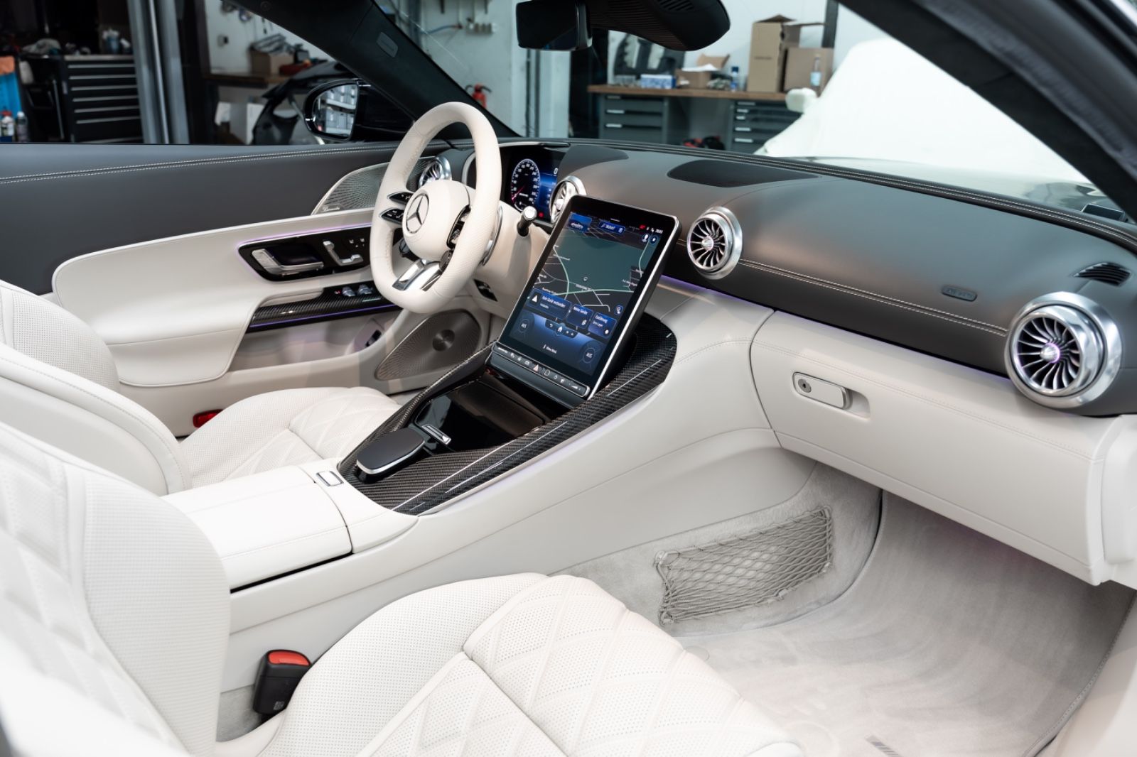 Fahrzeugabbildung Mercedes-Benz SL 63 AMG I Carbon I Keramik I Burmester I 1. Hd