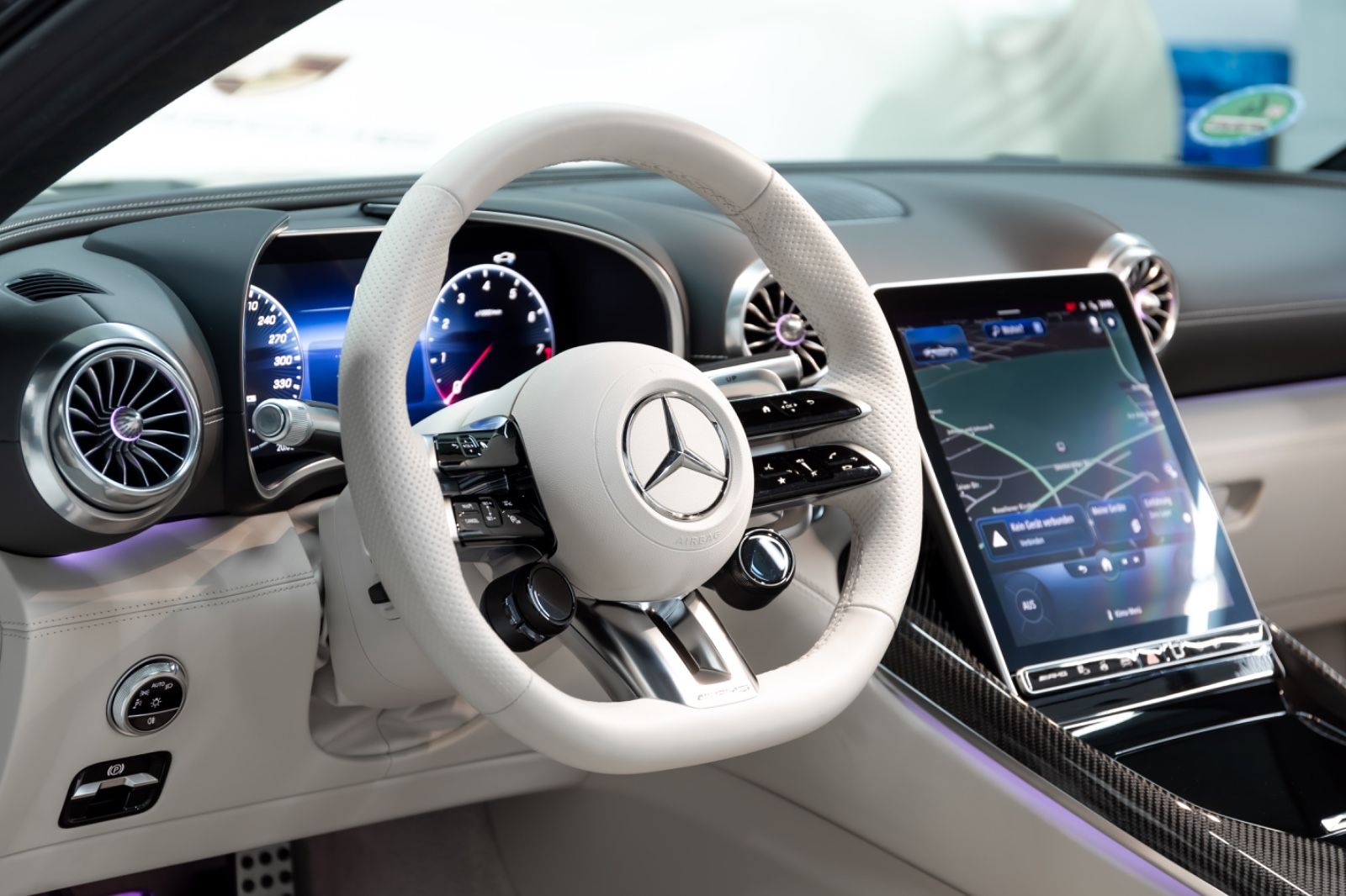 Fahrzeugabbildung Mercedes-Benz SL 63 AMG I Carbon I Keramik I Burmester I 1. Hd