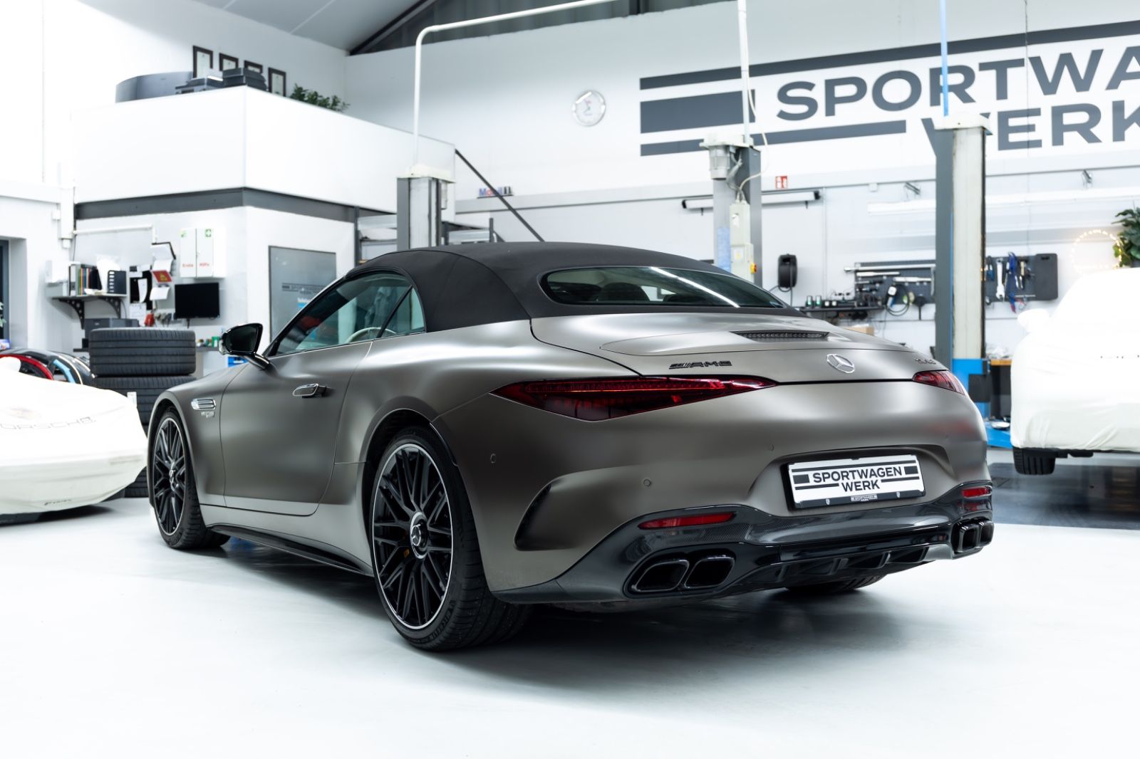 Fahrzeugabbildung Mercedes-Benz SL 63 AMG I Carbon I Keramik I Burmester I 1. Hd