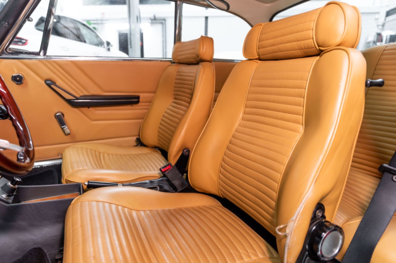 Fahrzeugabbildung Alfa Romeo 2000 GT Veloce I Note 2+ I H-Zulassung