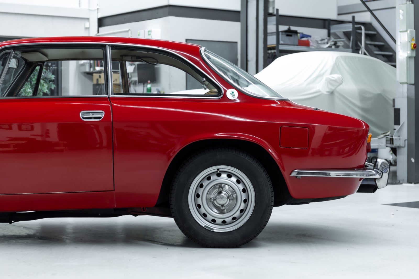 Fahrzeugabbildung Alfa Romeo 2000 GT Veloce I Note 2+ I H-Zulassung