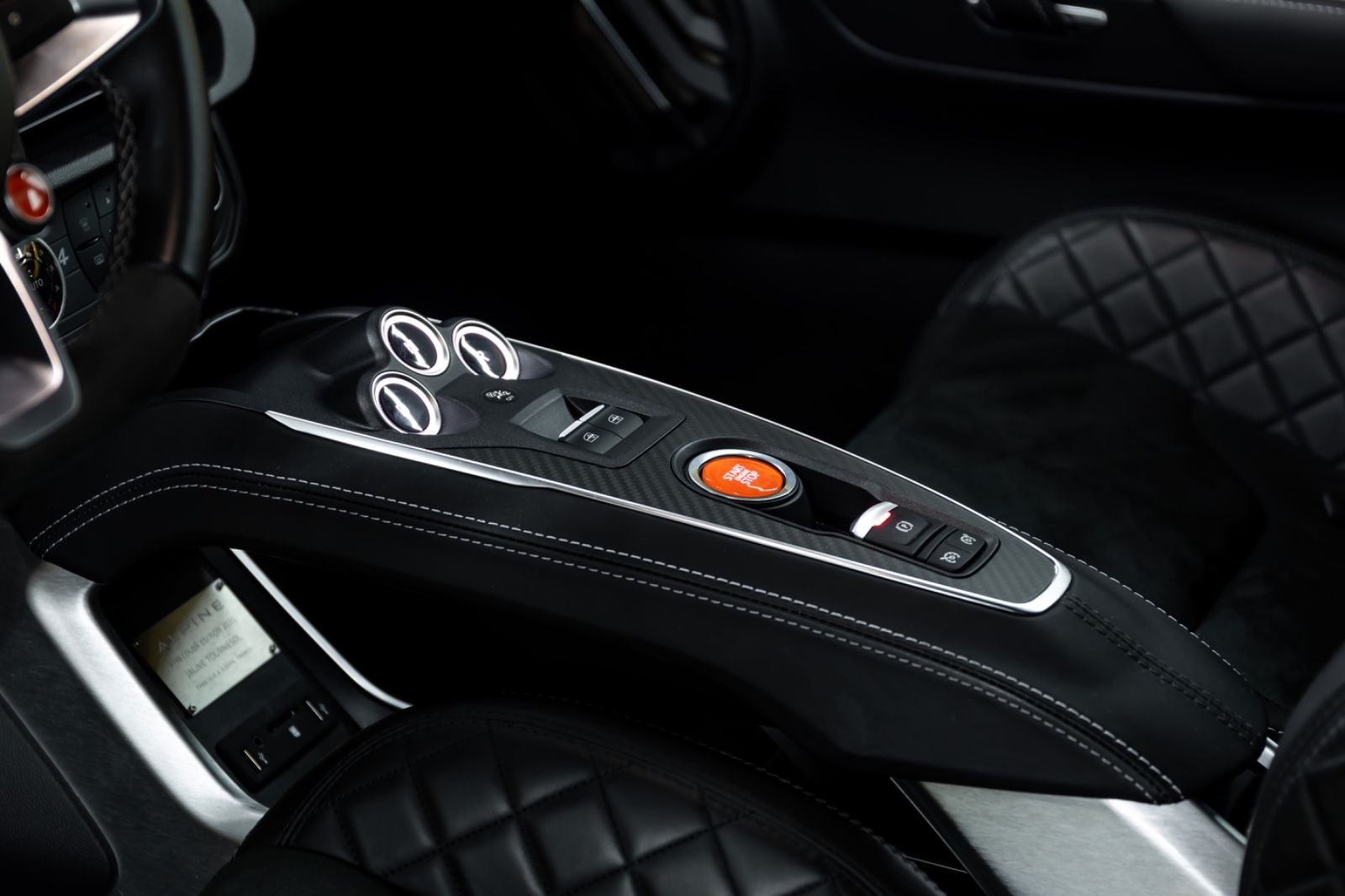 Fahrzeugabbildung Renault A110 S Color Edition I K&W I Carbon I 1. Hand