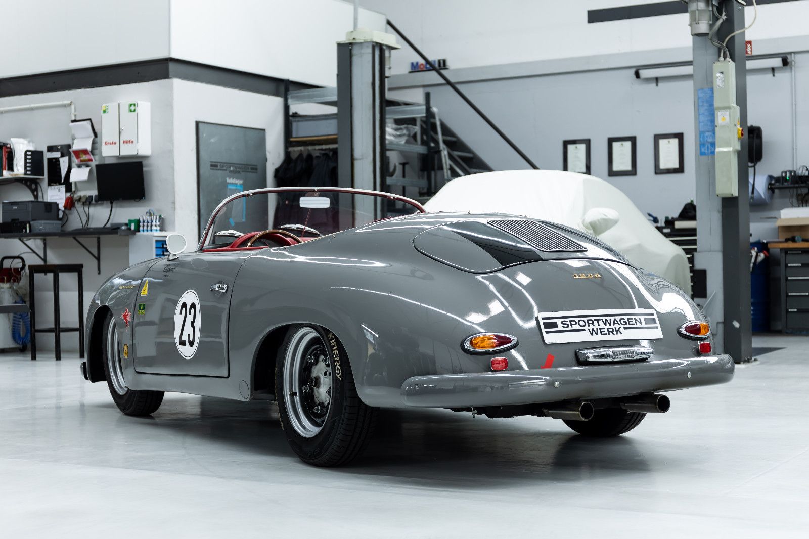 Fahrzeugabbildung Volkswagen Speedster 356 Replika 1974 I H-Zulassung I Weber