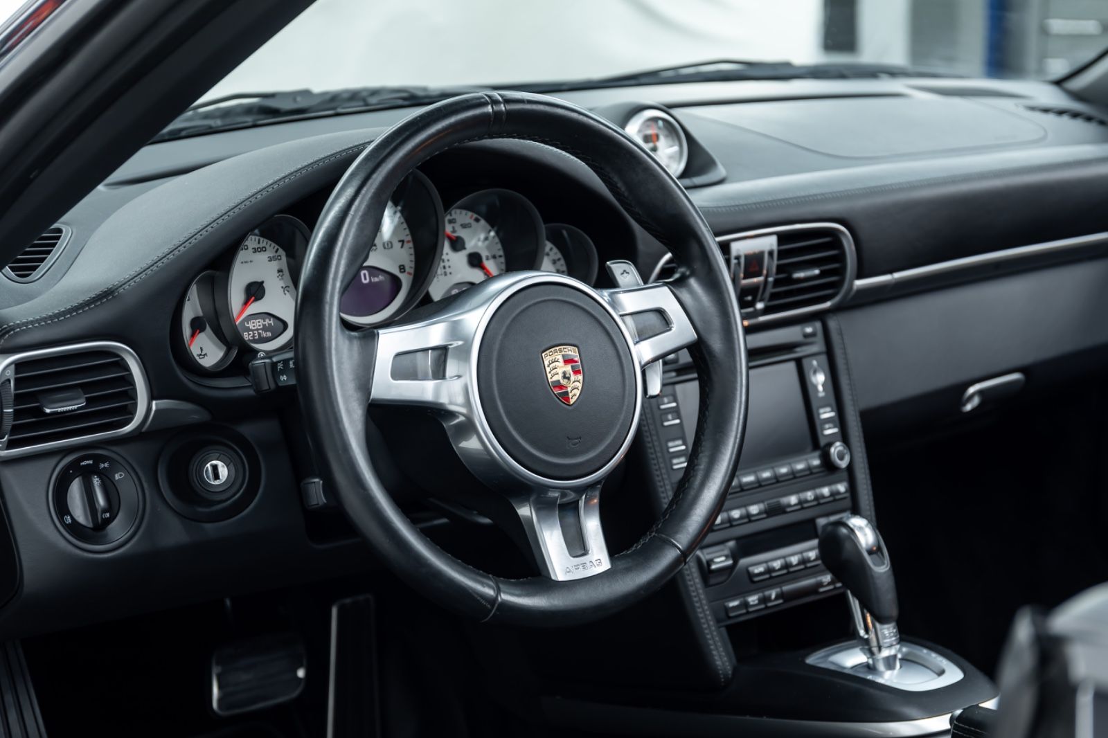 Fahrzeugabbildung Porsche 997 I 911 Turbo Cabrio I Bose I Sitzbelüftung