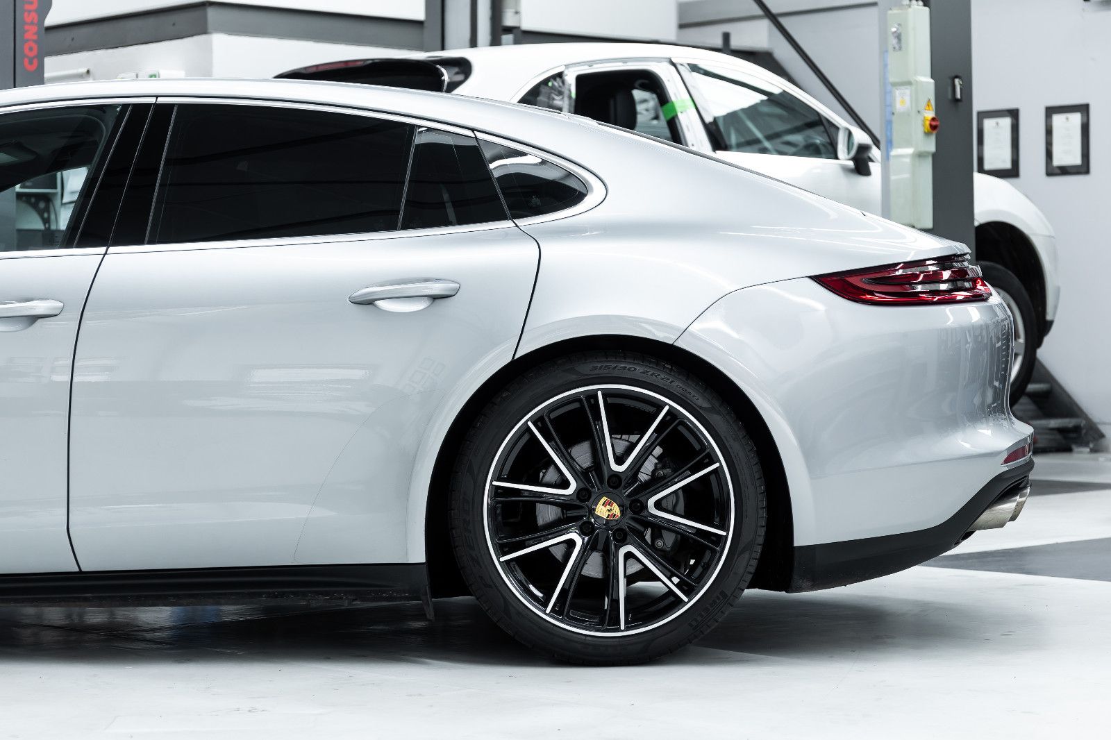 Fahrzeugabbildung Porsche Panamera 4S I BOSE I LED I Softclose I Sitzklima