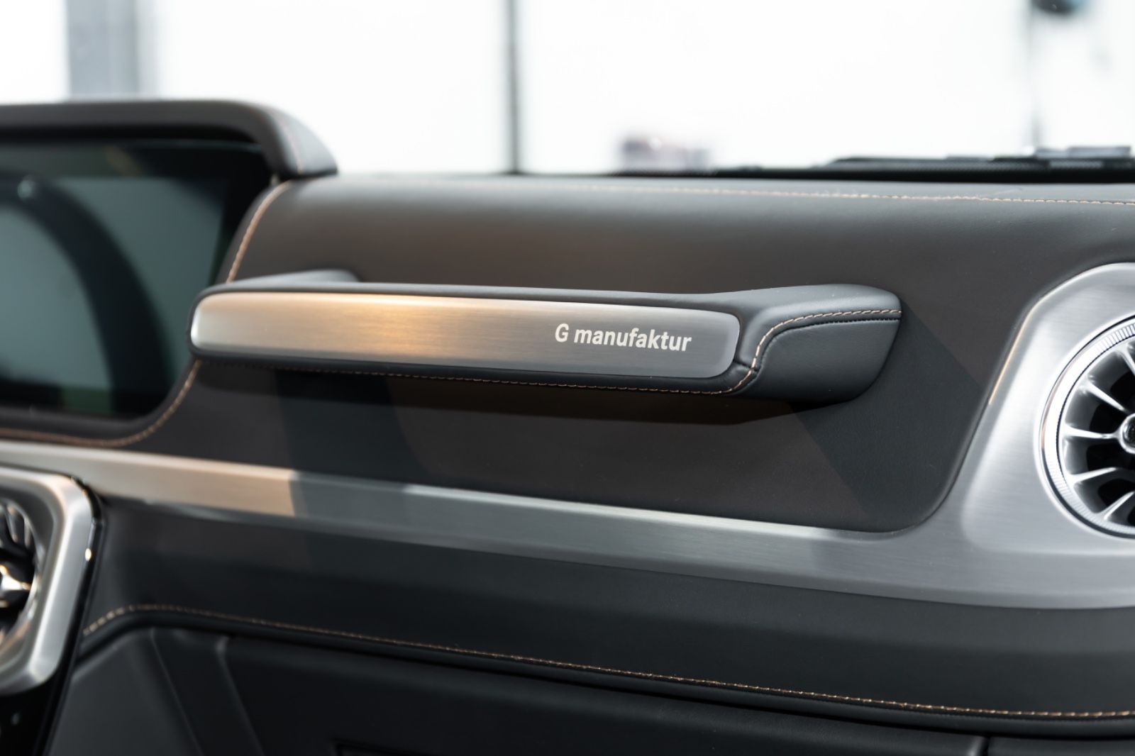 Fahrzeugabbildung Mercedes-Benz G63 AMG I Burmester I 360° I Performance I Magno