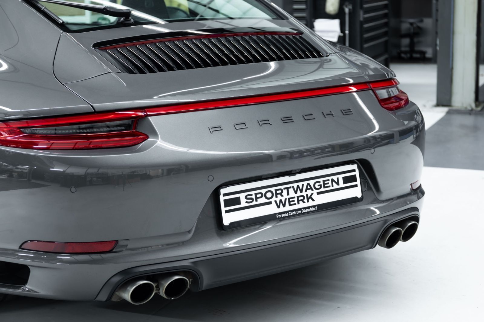 Fahrzeugabbildung Porsche 911 Carrera 4S I PDLS+ I 2.Hand I BRD I Approved