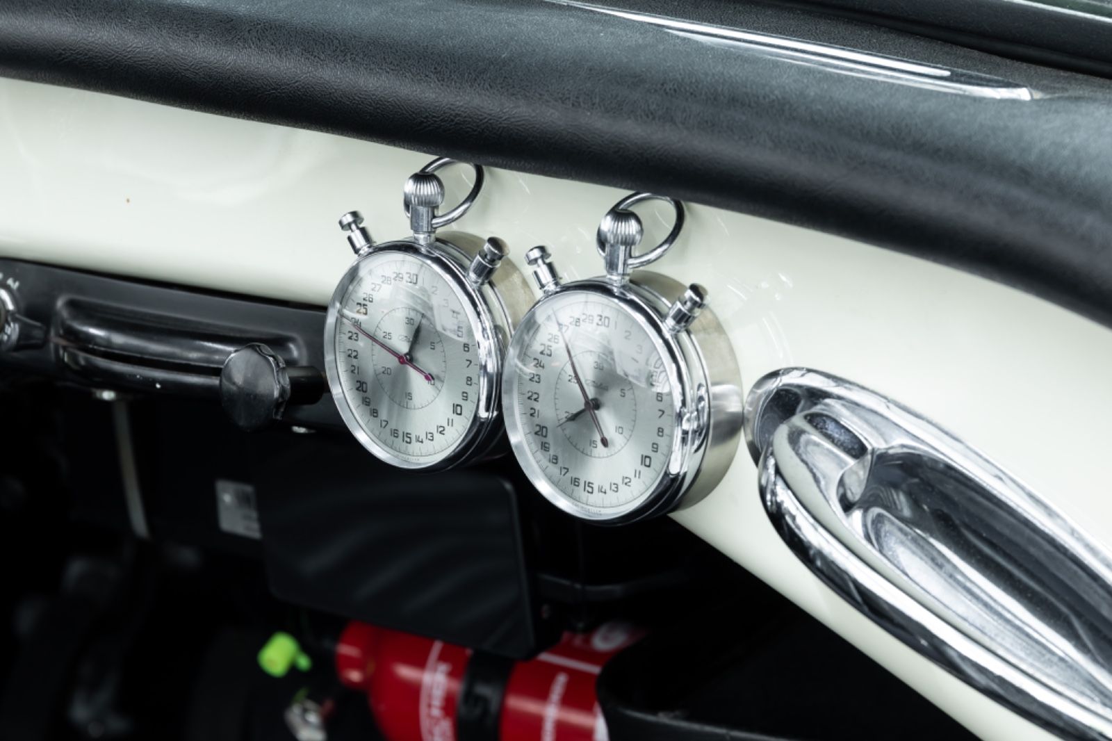 Fahrzeugabbildung Austin Healey 3000 MK1 BN7 I Stoppuhren I H-Zulassung