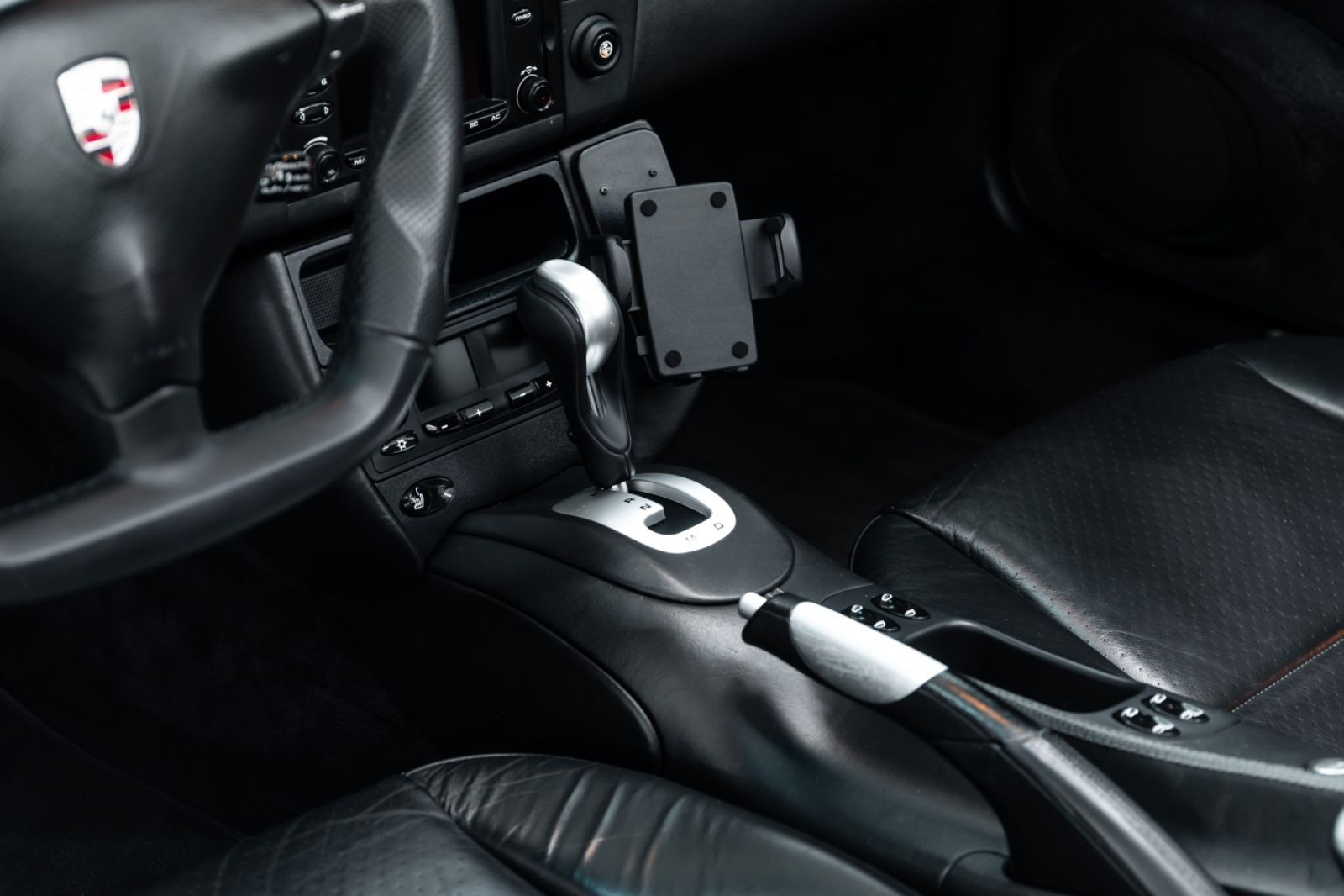 Fahrzeugabbildung Porsche 996 I 911 Carrera Cabriolet I 2. Hand I AT-Motor