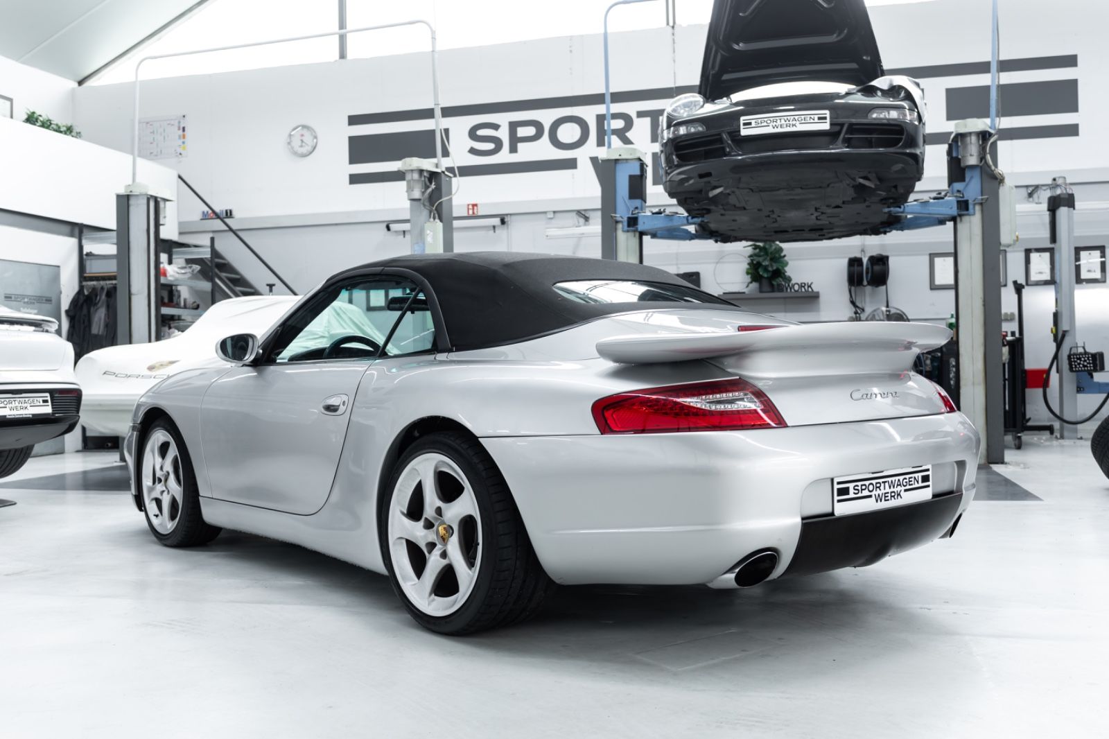 Fahrzeugabbildung Porsche 996 I 911 Carrera Cabriolet I 2. Hand I AT-Motor