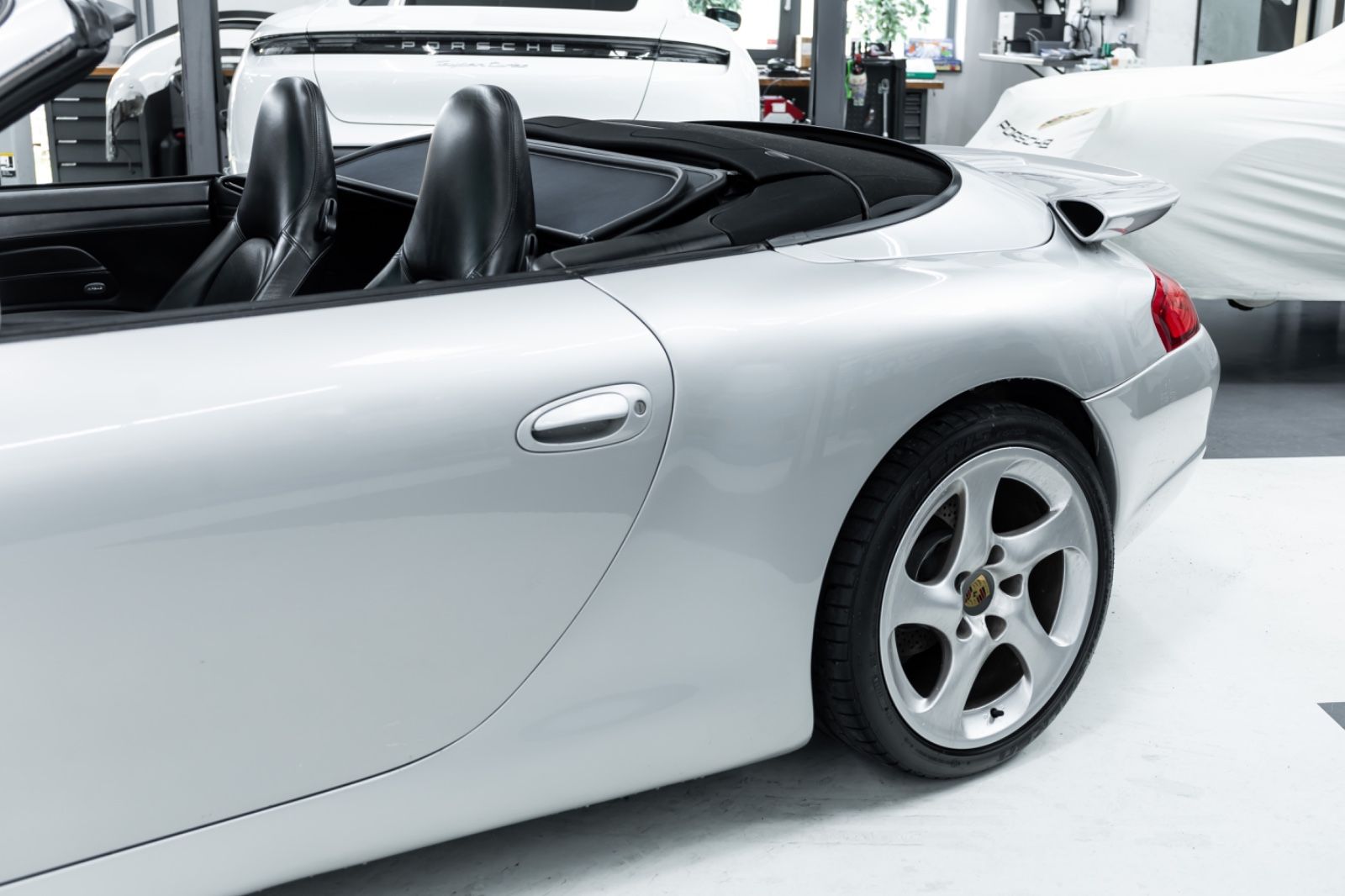 Fahrzeugabbildung Porsche 996 I 911 Carrera Cabriolet I 2. Hand I AT-Motor